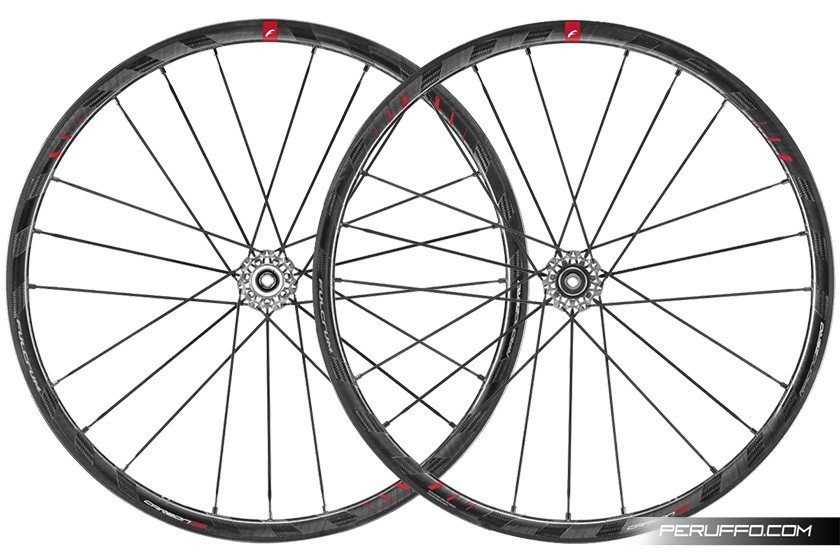 Racing Zero Carbon DB 2020 per Copertoncino Tubeless Ready Racing Zero Carbon DB 2020 per Copertoncino Tubeless Ready