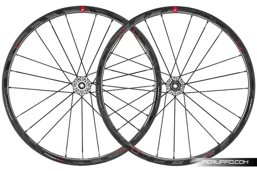 Racing Zero Carbon DB 2020 per Copertoncino Tubeless Ready Racing Zero Carbon DB 2020 per Copertoncino Tubeless Ready